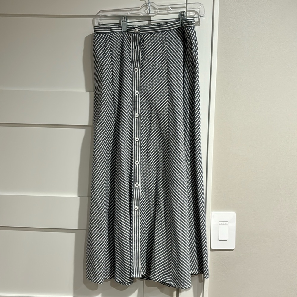 Max Studio Women’s Midi Skirt